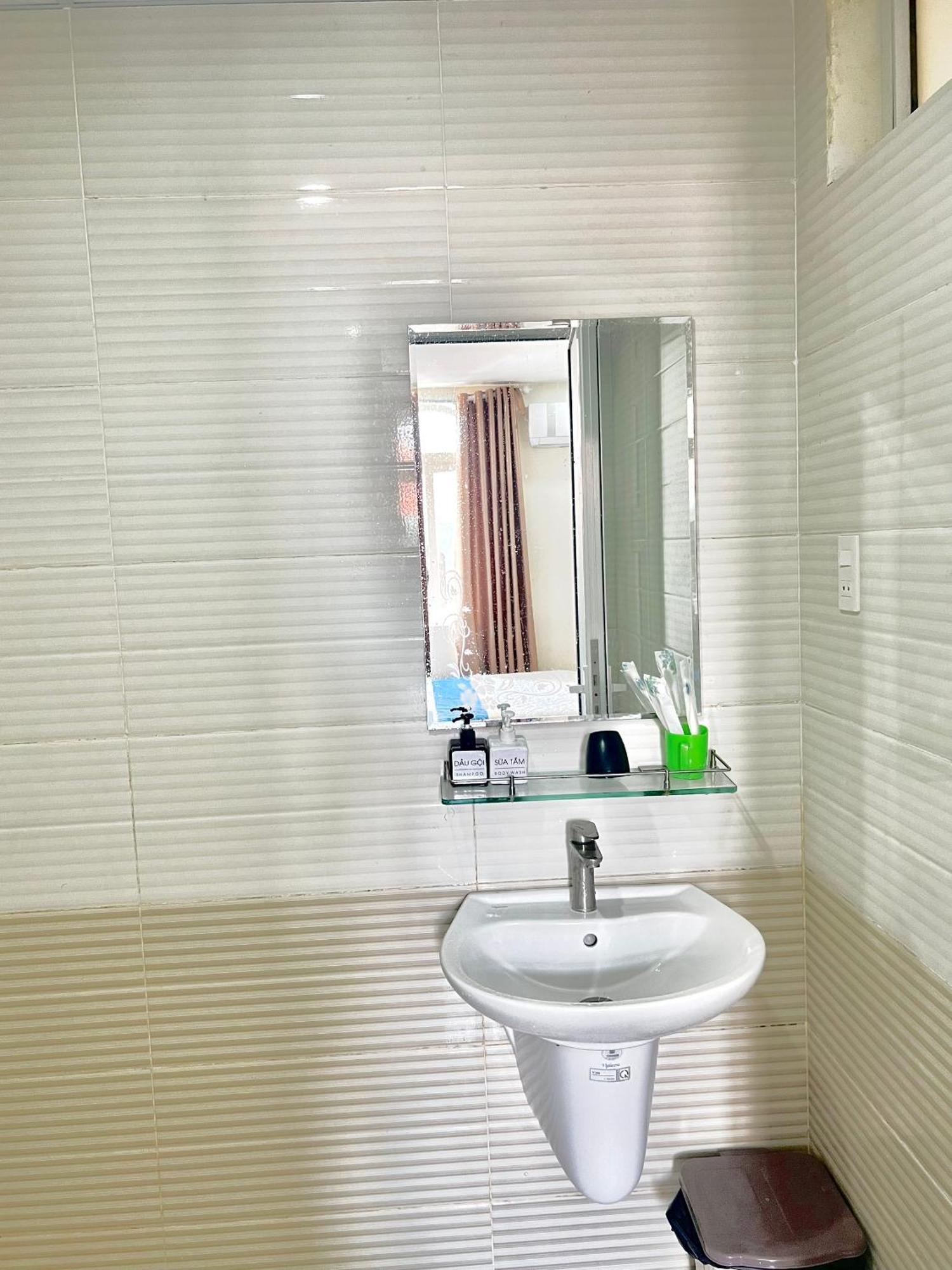 An Khang Hotel Vung Tau Esterno foto